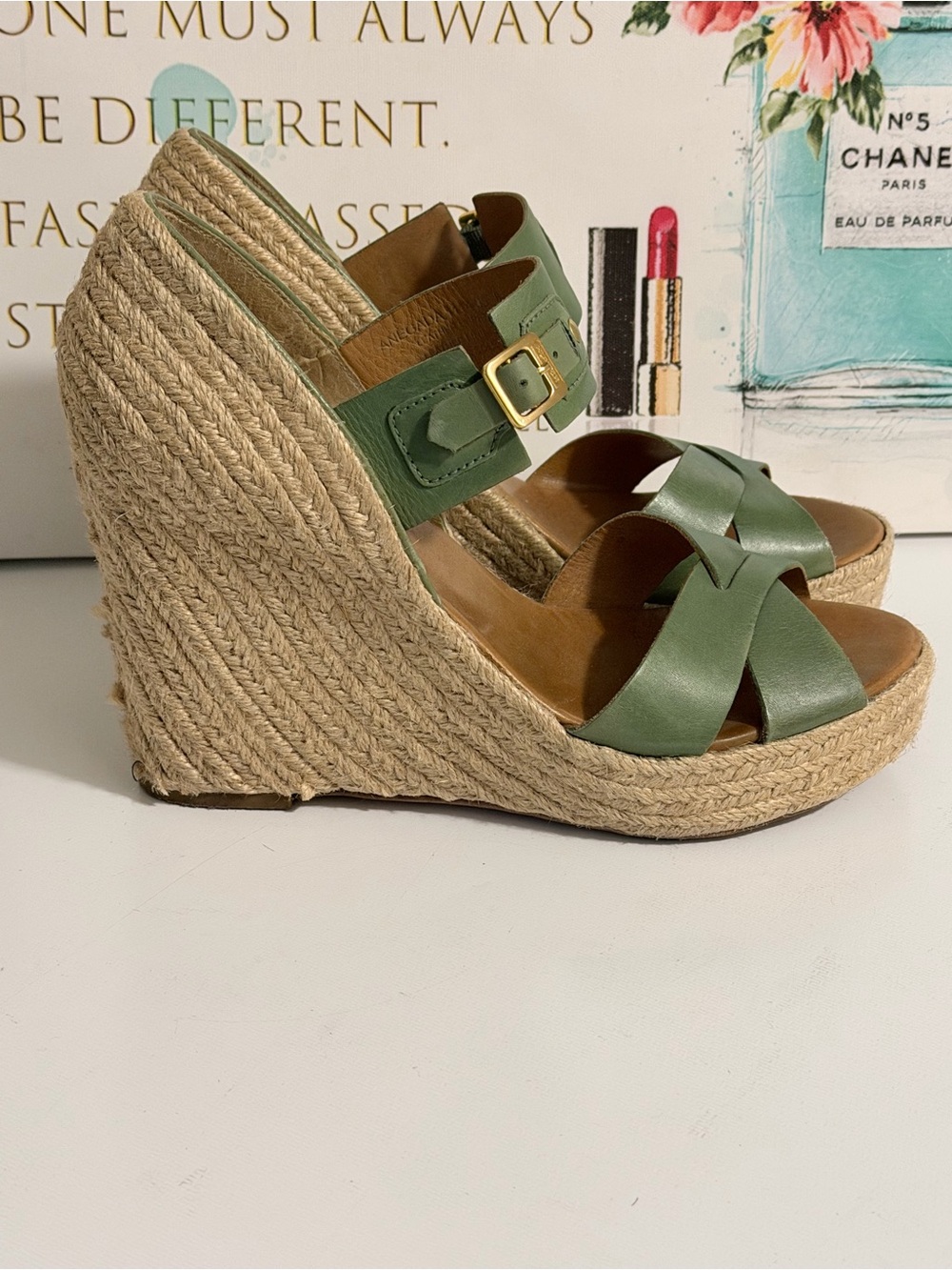 Hunter Olive Green Espadrille Wedge Sandals - Picture 3 of 8